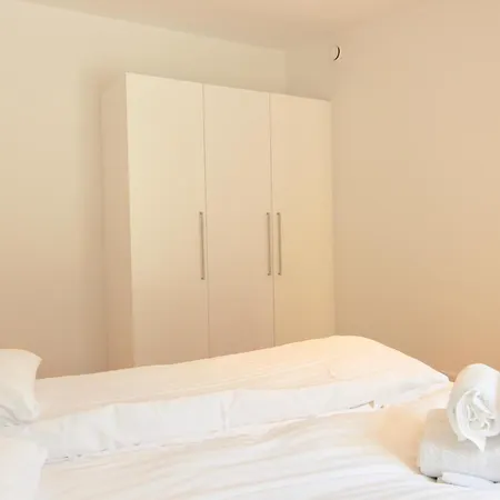 Private 1-bed Townhouse W Terraces Lejlighed Århus